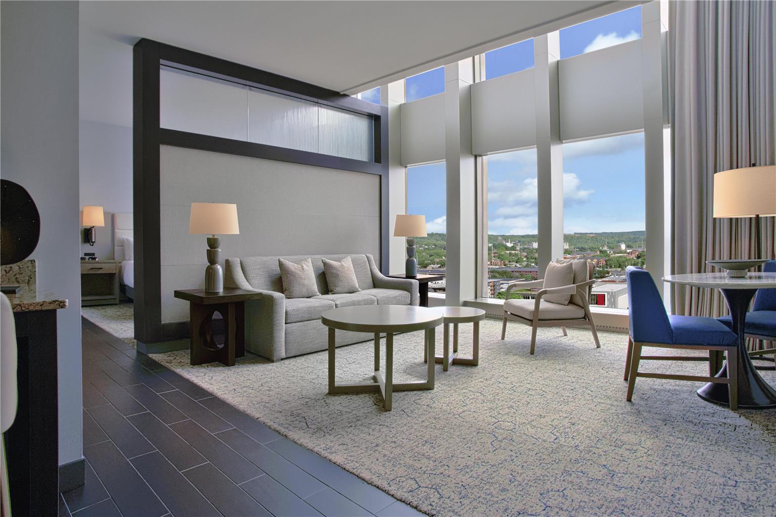 Guest room 