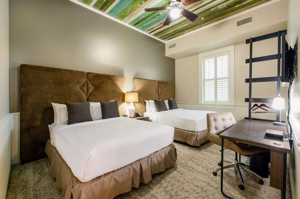 Images Hotel Florence, Tapestry Collection by Hilton