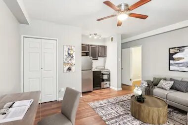 Luxury studios in Gold Coast Chicago 