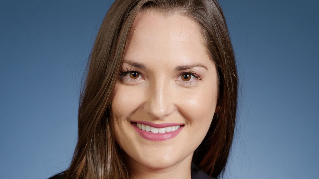 Mavi Cruz, DMD - Fort Pierce, FL - Dentistry, General Dentistry