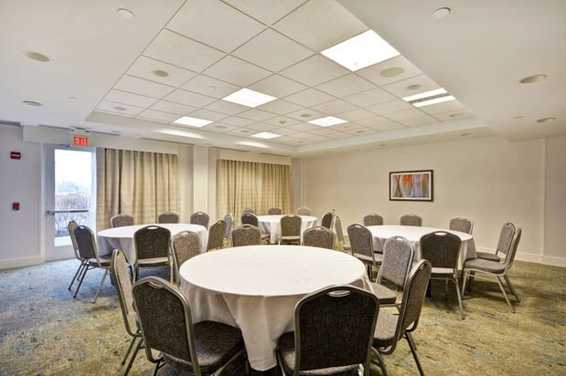Images Hilton Garden Inn Ridgefield Park
