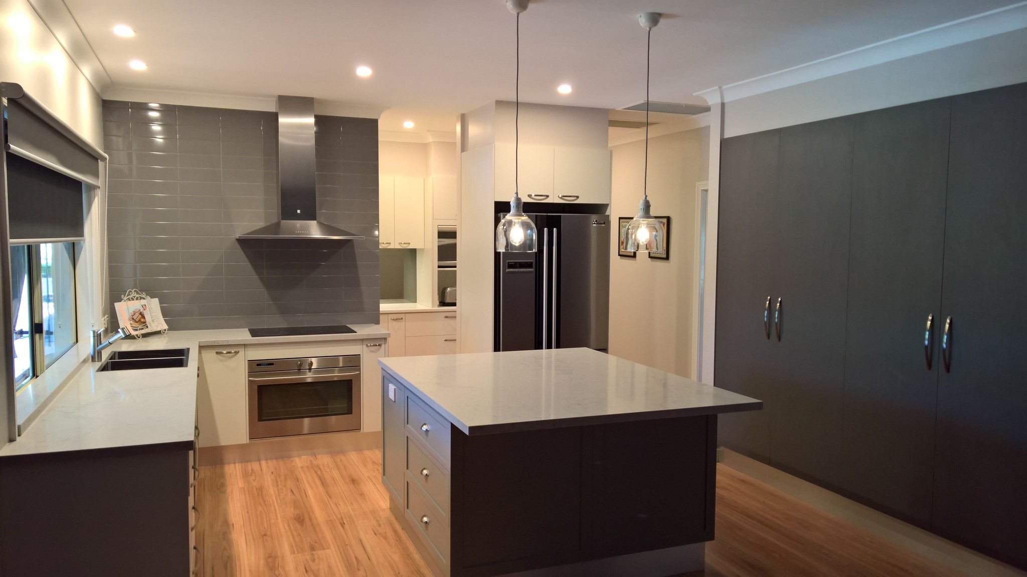 Images Breakwater Kitchens