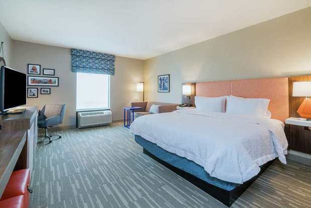Images Hampton Inn & Suites Glenarden/Washington DC