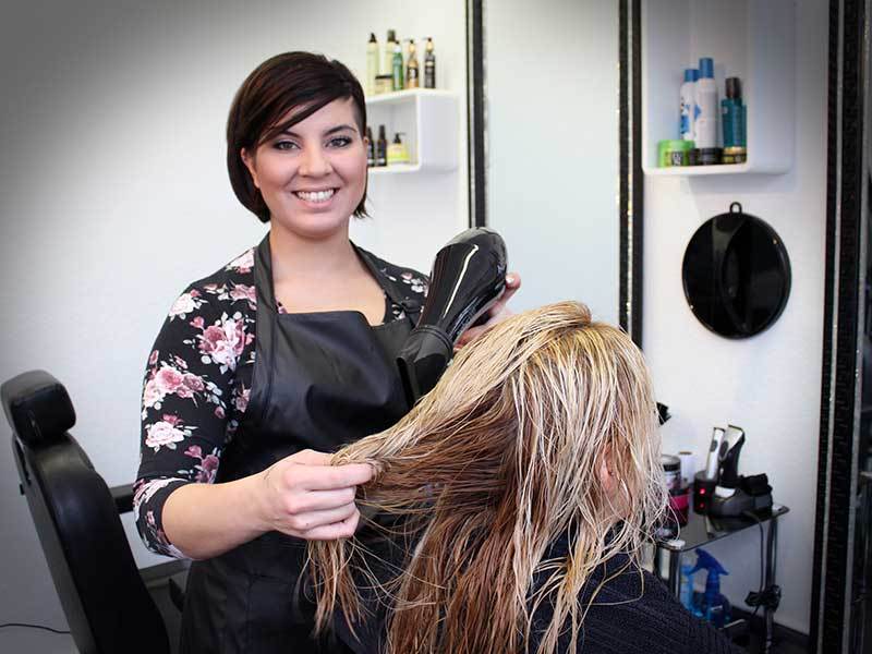 Hairlin Friseursalon, Berliner Straße 7-11 in Offenbach am Main