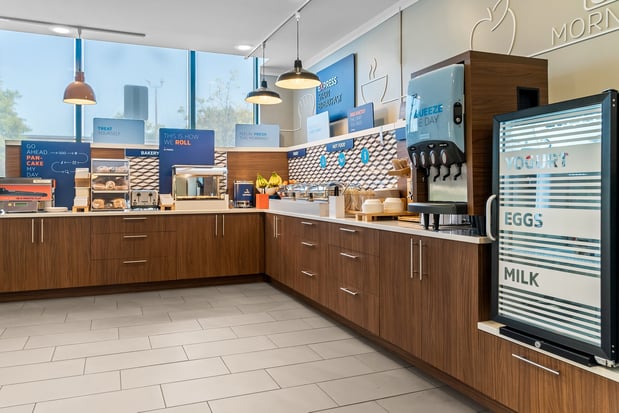 Images Holiday Inn Express & Suites Detroit-Novi by IHG