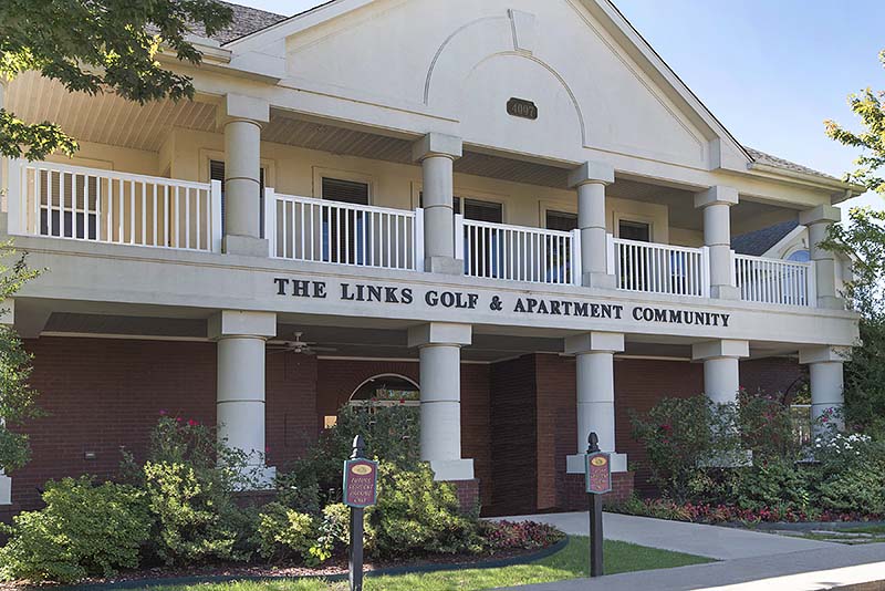 The Links At Springdale I/II, a Lindsey community