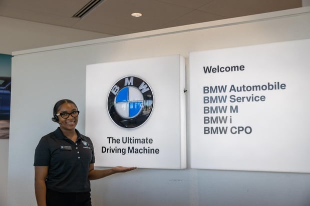 Images Chapman BMW Chandler