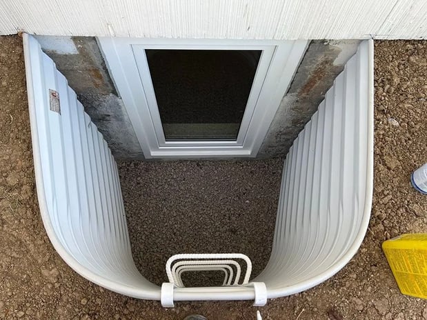 Images Egress, Inc.