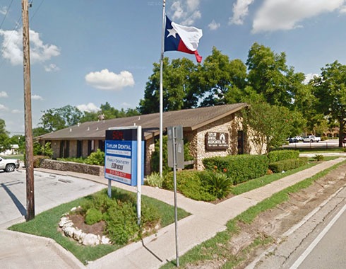 Taylor Dental dental office in Taylor, TX 