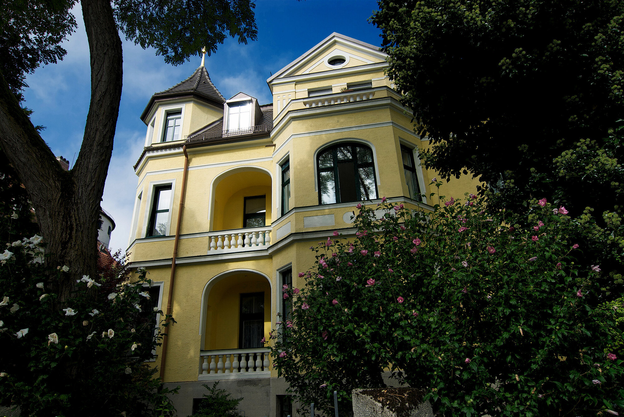Gralsbewegung in Deutschland, Möhlstraße 25 in München