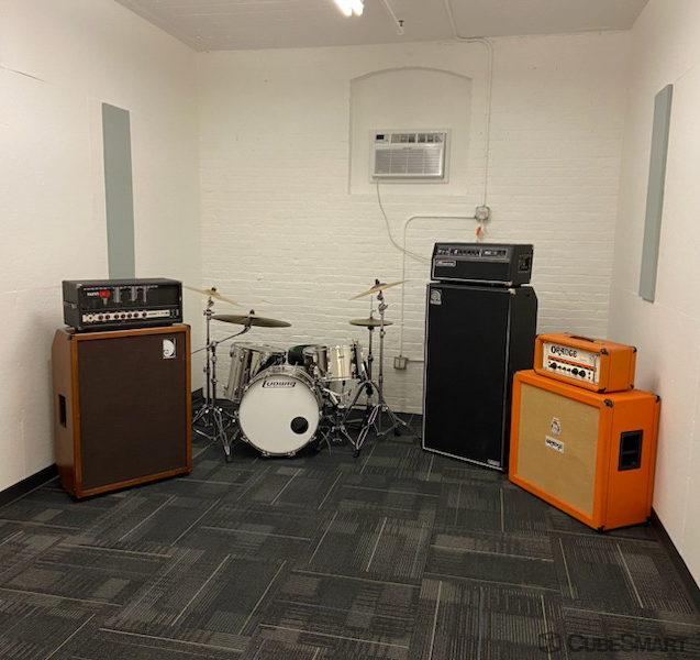 Images CubeSmart Self Storage