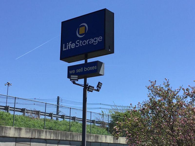 Images Life Storage - Louisville