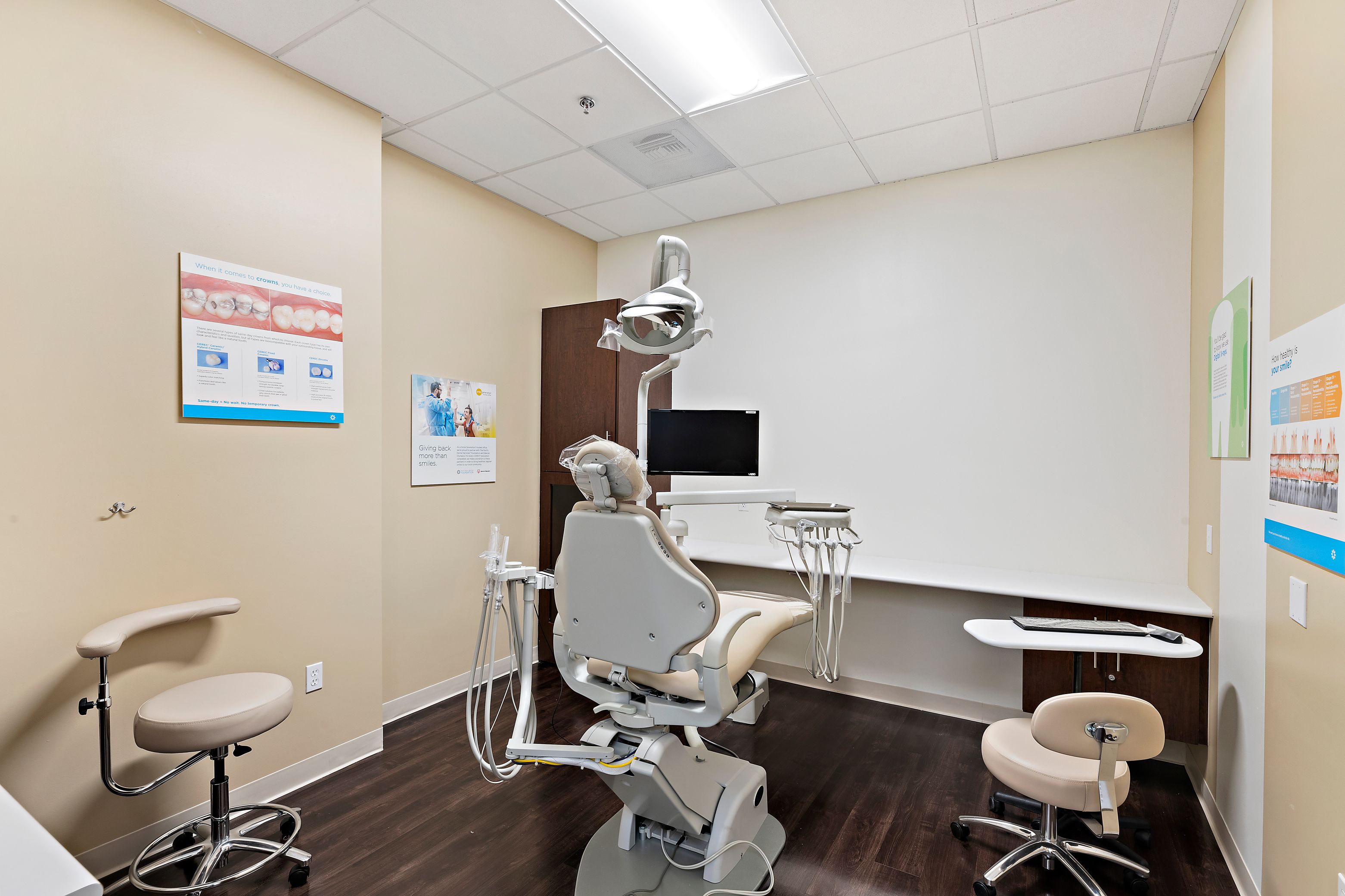 Our paperless system delivers electronic charting, digital imaging and enhanced case presentation at Greenhaven Modern Dentistry Sacramento (916)221-9970