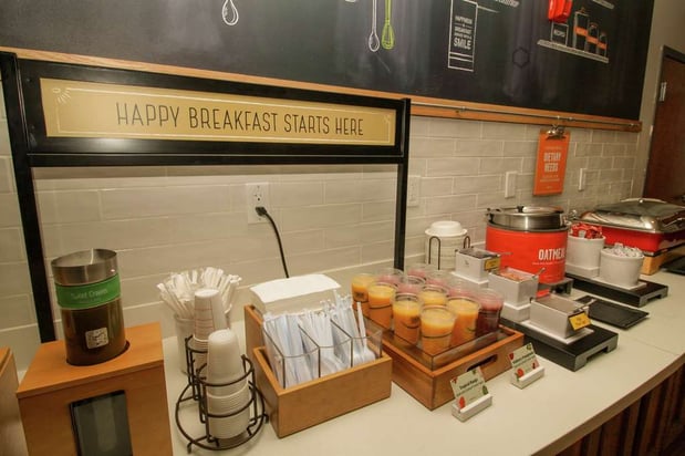 Images Hampton Inn Commerce Novi