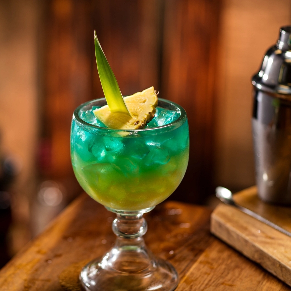 Island Tiki: Captain Morgan, Malibu rums, tropical mango purée, pineapple juice, sweet & sour and blue curaço.