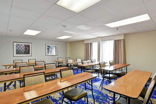 Images Hampton Inn Milford