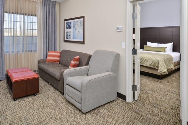 Images Staybridge Suites Rochester - Commerce Dr NW by IHG