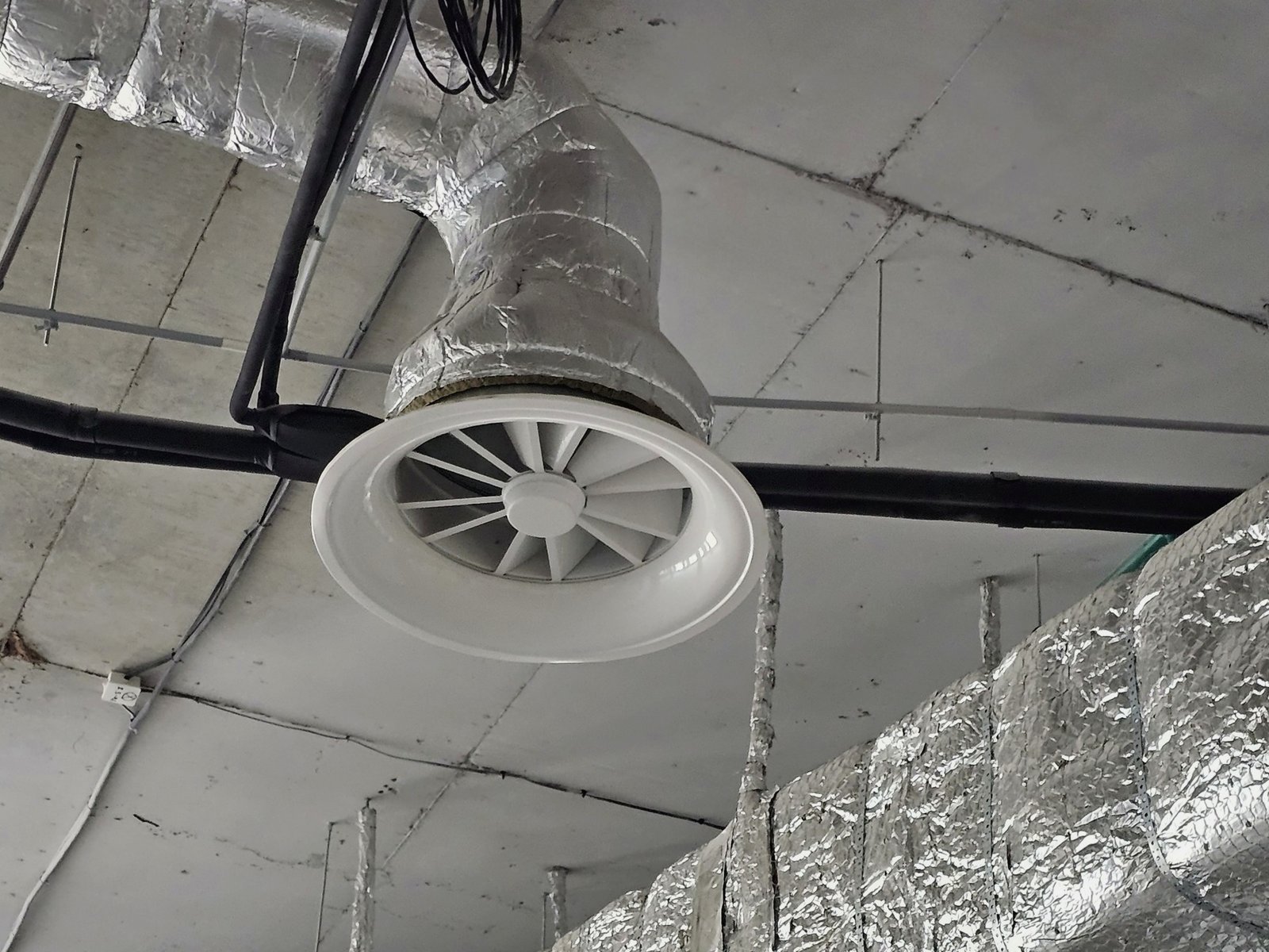 J & M Heating & AC Inc