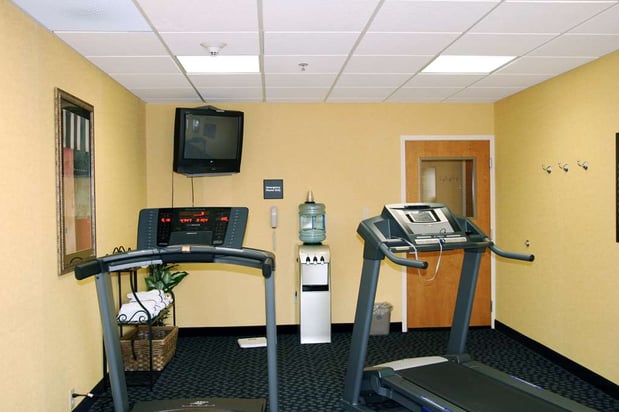 Images Hampton Inn & Suites Louisville East