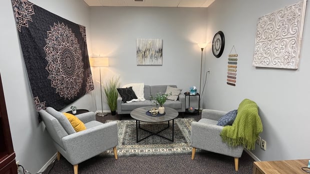 Images LifeStance Therapists & Psychiatrists Bloomington