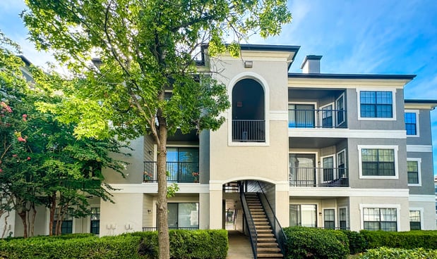 Images Saxony at Chase Oaks Apartments