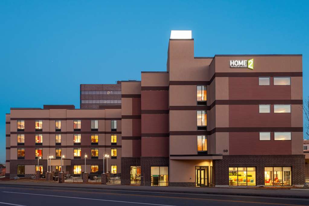 Home2 Suites by Hilton Denver West - Federal Center, CO - Lakewood, CO 80228 - (303)985-7100 | ShowMeLocal.com