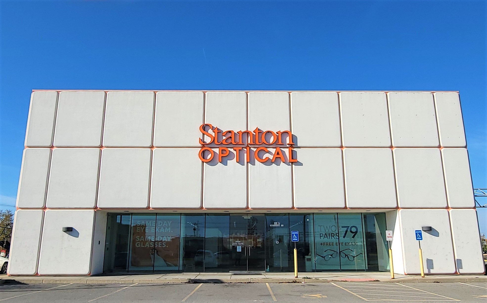 Storefront at Stanton Optical store in Tonawanda, NY 14150