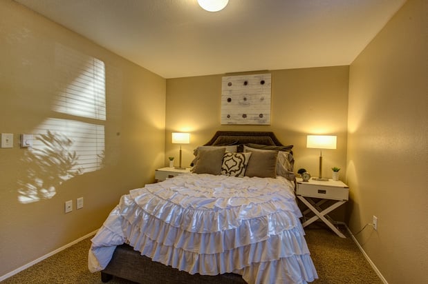 Images Commons at Creekside Apartments