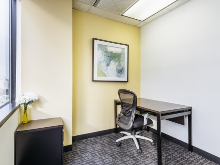 Regus - Virginia, Arlington - Rosslyn Photo