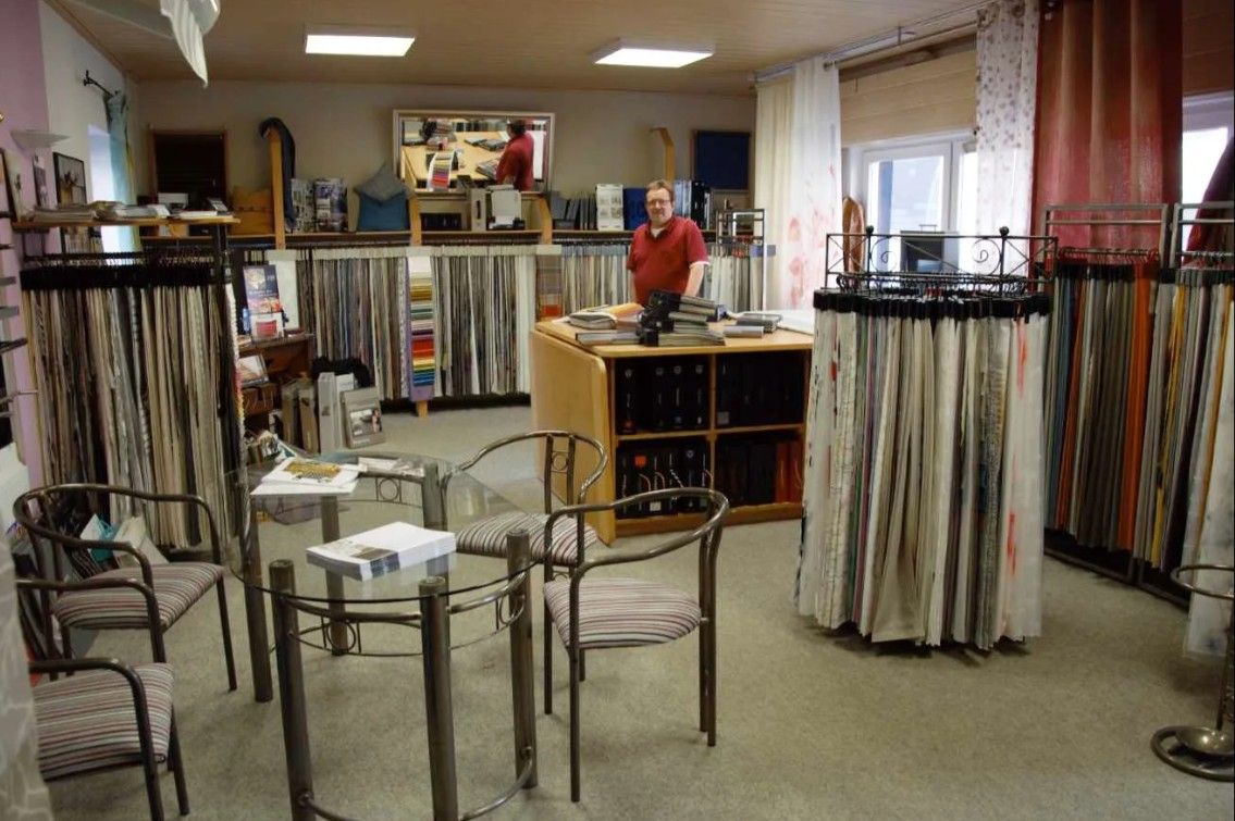 Uwe Bock - Ihr Dekorateur - Raumausstattermeister, Oberdörnen 100 in Wuppertal