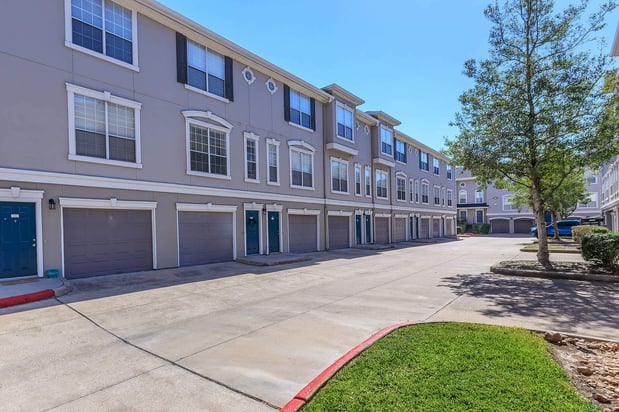 Images Estates At Bellaire