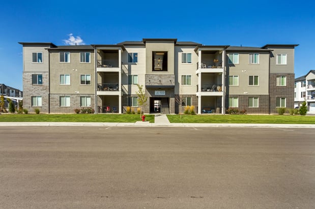 Images Stephen Ostler, eXp Realty