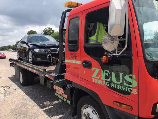 Are You Wondering Who Buys Junk Cars? No problem, Call Zeus Cash For Junk Cars at 832 516 3533