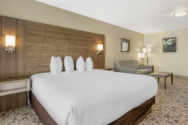 Images Best Western Plus Grand Manor Inn