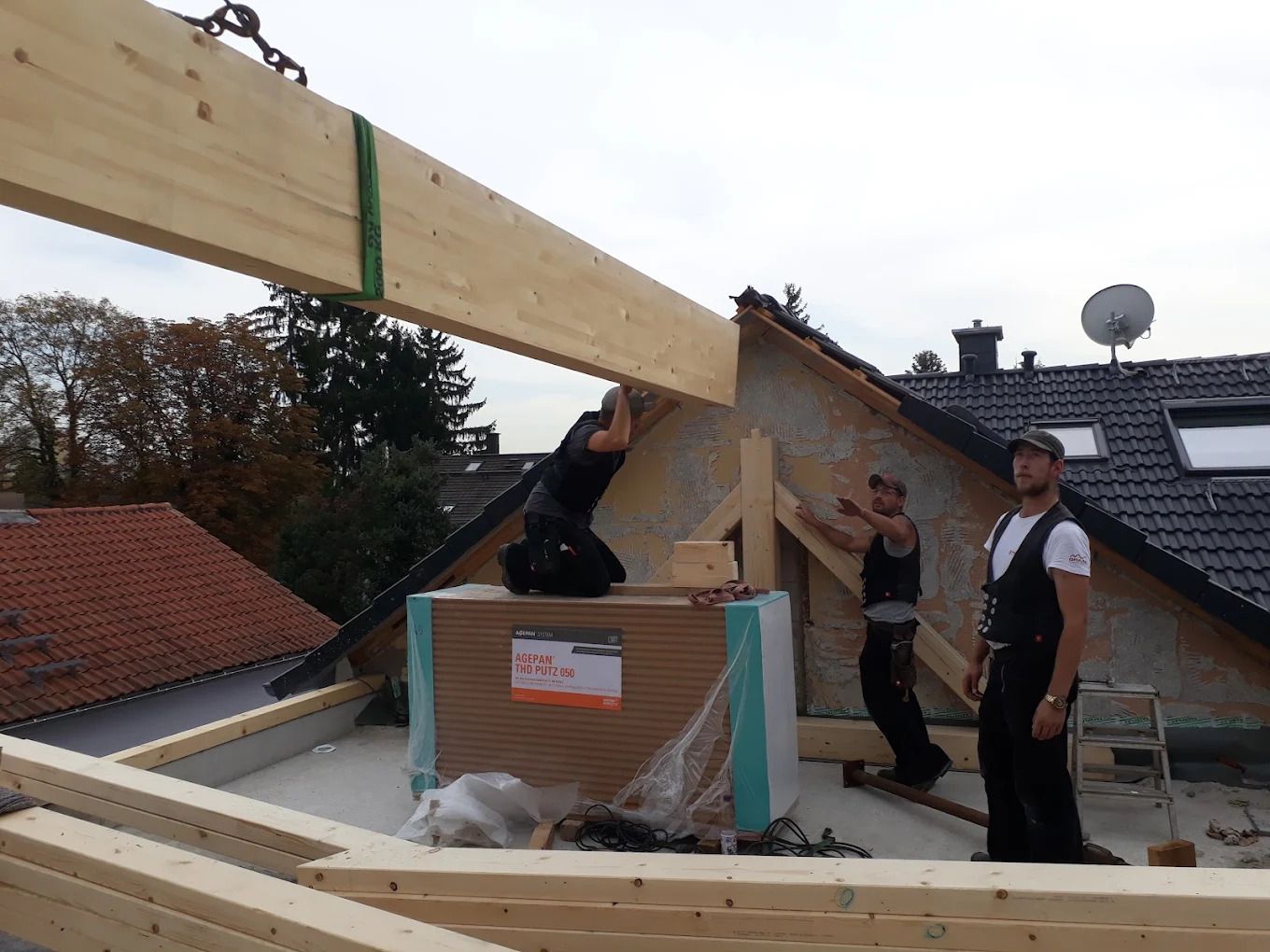 Karlheinz Heil Dachdeckermeister, Mühlenweg 9 A in Schlüchtern