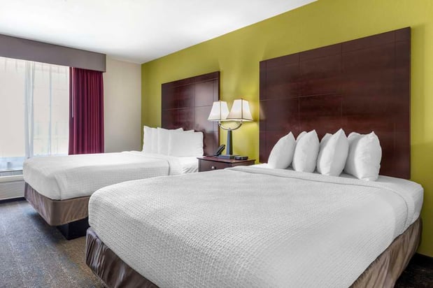 Images Best Western Plus Mansfield Inn & Suites