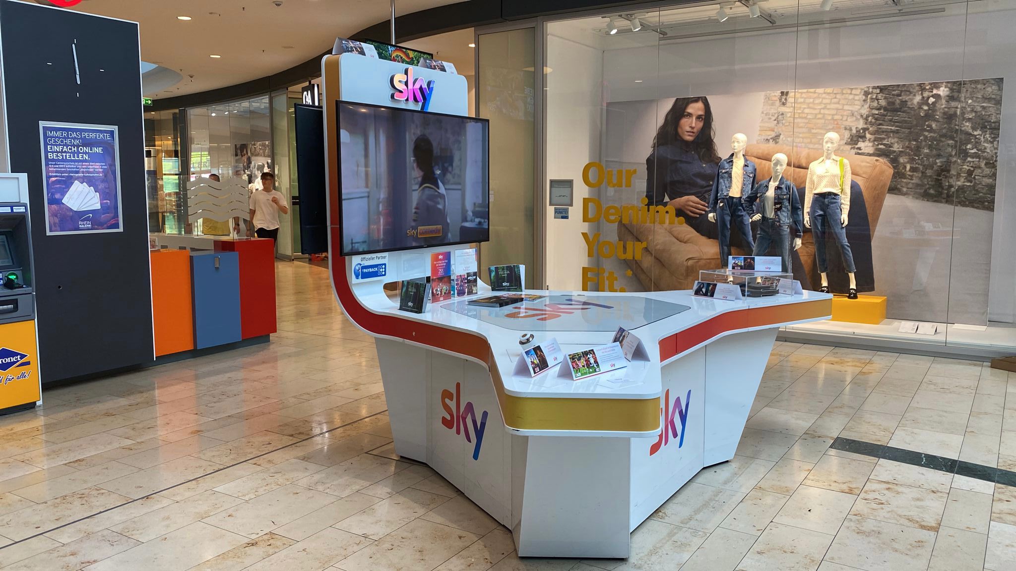 Sky Shop, Im Zollhof 4 in Ludwigshafen