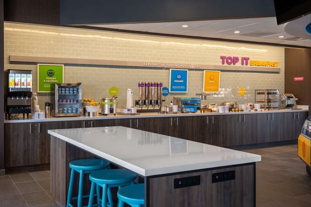 Images Tru by Hilton Naperville Chicago