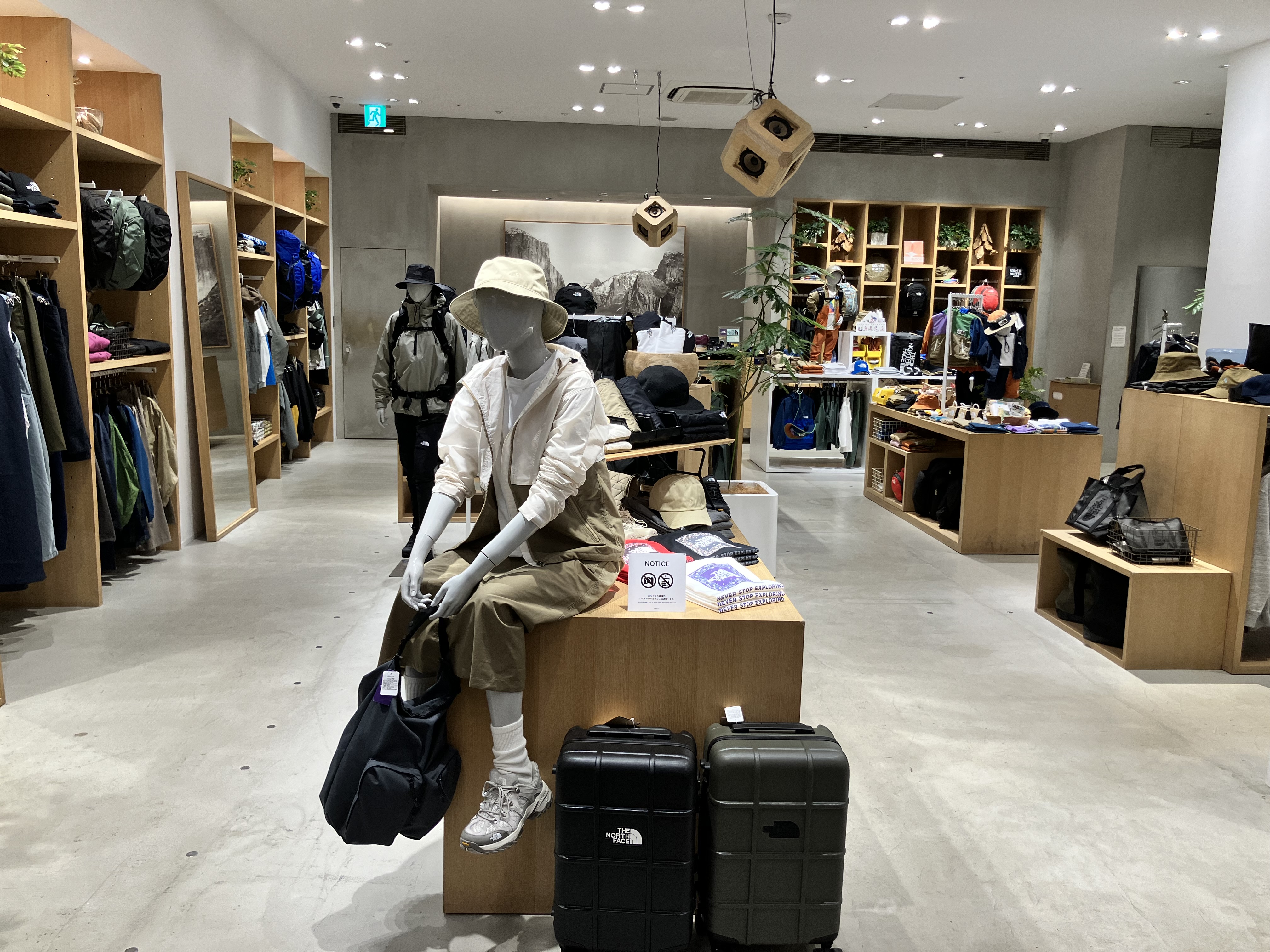 Images THE NORTH FACE (ザ・ノース・フェイス) ららぽーと立川立飛