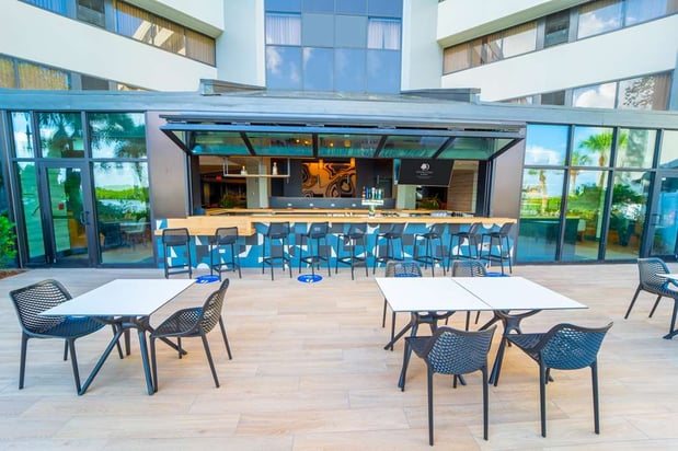 Images DoubleTree by Hilton Tampa Rocky Point Waterfront