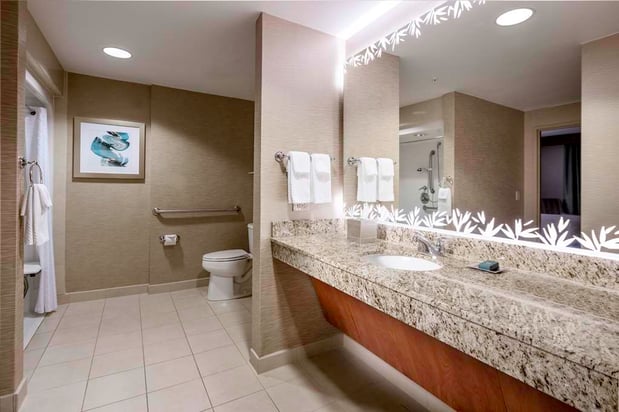 Images Hilton St. Petersburg Carillon Park