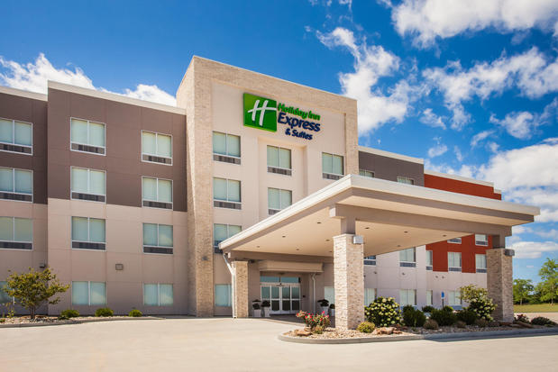Images Holiday Inn Express & Suites Litchfield West, an IHG Hotel