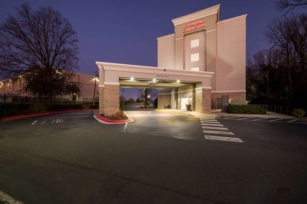 Images Hampton Inn & Suites Charlotte-Airport