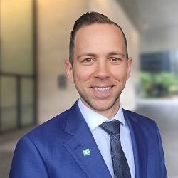 Images TD Bank Private Banking - Adam Devenyi