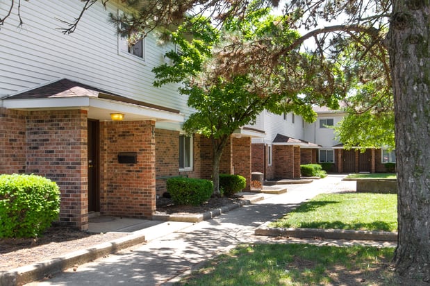Images Thornwood Commons