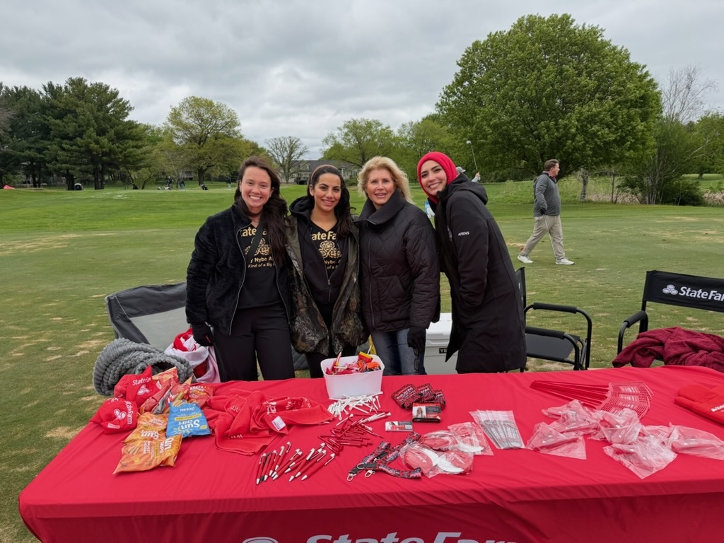 Kim Nybo State Farm Sponsoring a golf event!