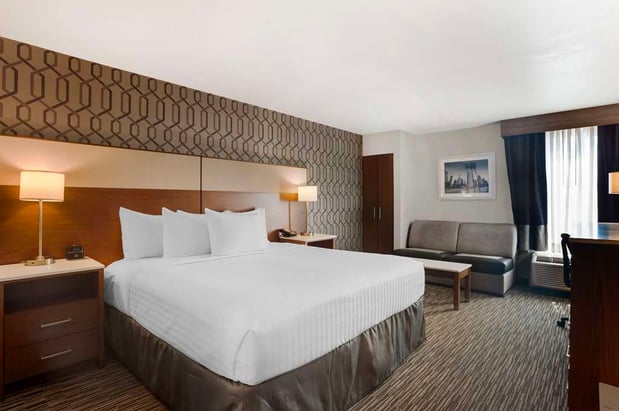 Images Best Western Plus Commerce Hotel