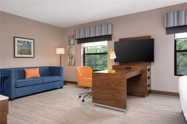 Images Hampton Inn & Suites Wilkes-Barre/Scranton, PA