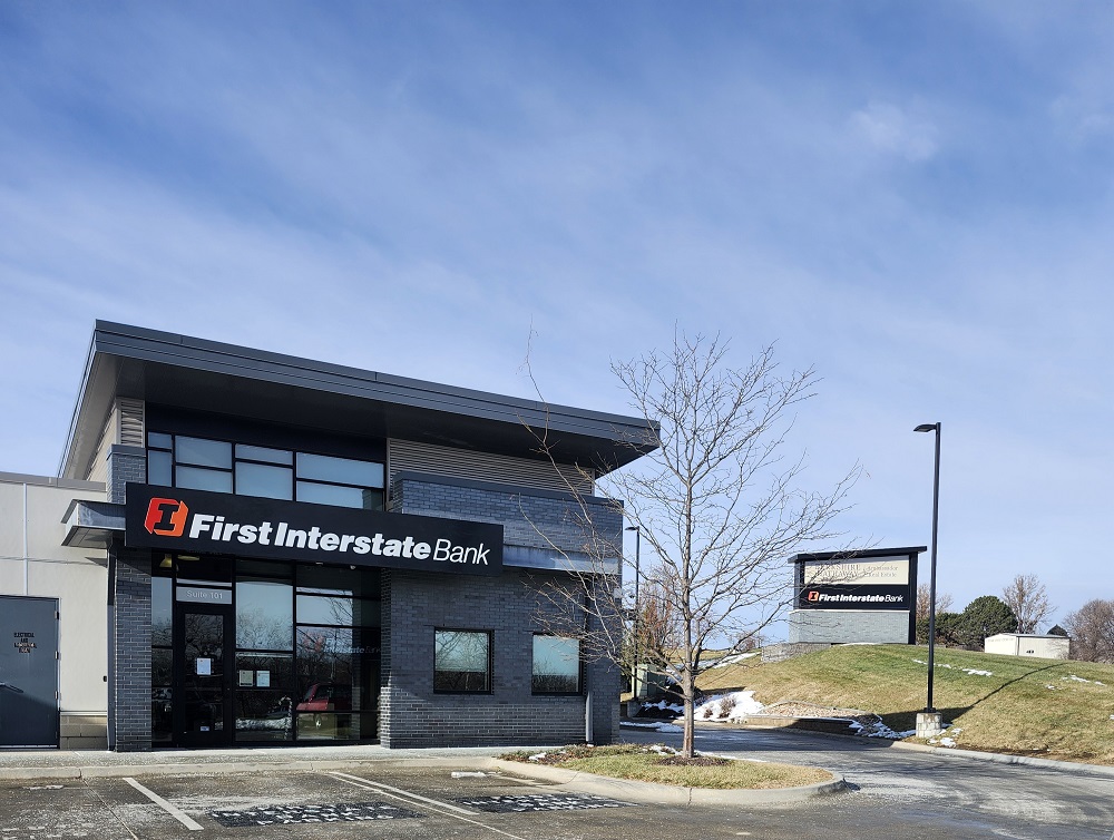 First Interstate Bank Image