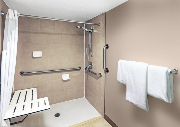 Images Holiday Inn Tyler - Conference Center by IHG